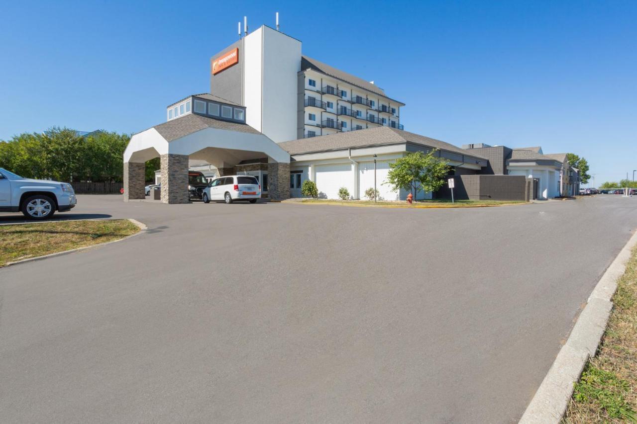 Hotel Orangewood & Kansas Airport 3*